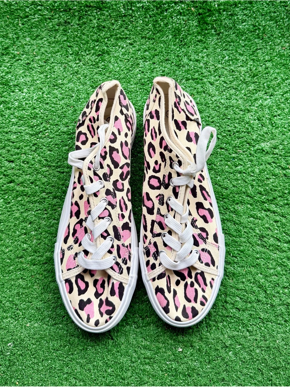 Pink and Black Leopard Print Canvas Lace-Up Casual Sneakers Women's US 11